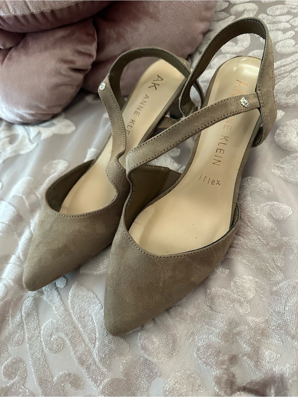 Anne Klein Taupe Suede Pointed Slingback Sandals Size 7